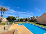 Espectacular bungalow tipo dúplex con vistas al mar...