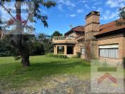 Espectacular CASA AL GOLF en Los Cardales Country Club