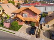 Espectacular casa con piscina 5D + 4 B