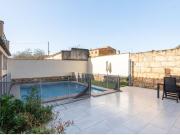 Espectacular casa con piscina en Ariany