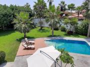 Espectacular casa con piscina y gran área social