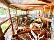 Espectacular casa con vista al lago y Volcan