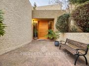 Espectacular casa con vista panorámica despejada, sector...