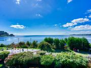 Espectacular casa con vista privilegiada al lago...