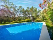 Espectacular casa con vistas a Les Gavarres piscina...