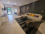 Espectacular Casa Construida y Diseñada Para Uso...