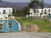 Espectacular Casa De 2 Niveles En Fraccionamiento...