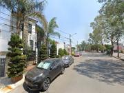 ESPECTACULAR CASA DE 2 NIVELES UBICADA EN BOULEVARD DE...