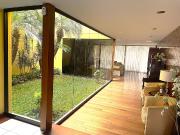 ESPECTACULAR CASA DE 5 DORMITORIOS PISCINA, JARDIN...