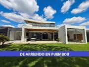 ESPECTACULAR CASA DE ARRIENDO EN PUEMBO!