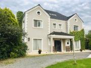 Espectacular Casa en Barrio Cerrado Altos del Carmen...