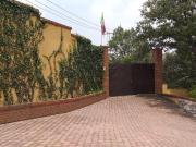 ESPECTACULAR CASA EN CONDOMINIO PRIVADO, VISTA AL BOSQUE...