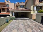 Espectacular casa en Puerta de Hierro