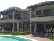 Espectacular casa en Saint Thomas Este en doble lote