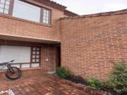 Espectacular Casa en venta en Chia, Conjunto Santa María...