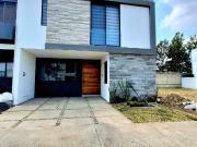 ESPECTACULAR CASA EN VENTA EN SOLARES Y TU FAMILIA FELIZ