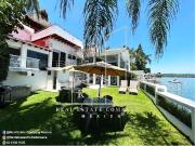 ¡Espectacular casa en venta frente al Lago! Recibe...