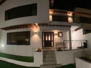 ESPECTACULAR CASA EN VENTA LOMA DORADA