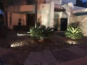 espectacular casa en venta / renta en rinconada...