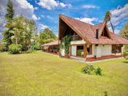 Venta Espectacular Casa y lote plano Futbol Parcelacion...