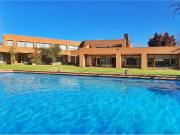 Espectacular casa mediterránea, hermoso jardin