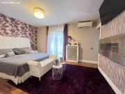 Espectacular casa recién reformada en parcela esquinera...