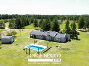 Espectacular Chacra en Barrio Estancia Malvinas...