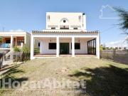 ESPECTACULAR CHALET DE LUJO CERCA A LA PLAYA, CON...
