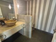 Espectacular departamento remodelado a la venta en Cofre...
