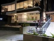 ESPECTACULAR EDIFICIO EN EL CONDADO ESPECTACULAR EDIFICIO EN EL CONDADO