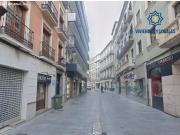 Espectacular local en primera línea comercial de...