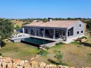 Espectacular Moradia Com Eficiência Energética Inserida...