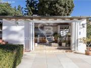 Espectacular palacete novecentista en venta en Sant Just...