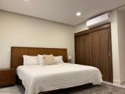 Espectacular pent house a media cuadra del mar y muelle...