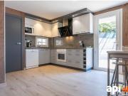 ESPECTACULAR PLANTA BAJA CON VISTAS AL MAR Y TERRAZA DE...