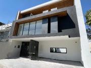 ESPECTACULAR PREVENTA CASA EN ESQUINA JUNTO A ÁREA VERDE...