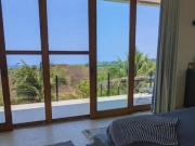 Espectacular propiedad con vista al mar y dos viviendas...