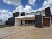 ESPECTACULAR PROPIEDAD EN VENTA JARDINES DE LA REJOYADA...