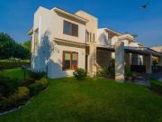 Espectacular Residencia Colindante Al Campo de Golf en...