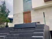 espectacular residencia en cumbres de santa fe