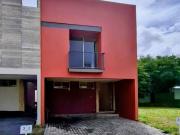 ESPECTACULAR RESIDENCIA EN EL EDEN SE VENDE PARA QUE TU...