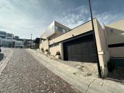 ESPECTACULAR RESIDENCIA EN RENTA EN CONDOMINIO CUMBRES...