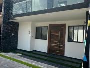 ESPECTACULAR RESIDENCIA EN VENTA CAPITAL NORTE LISTA...