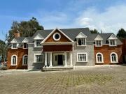 ESPECTACULAR RESIDENCIA HACIENDA ESTILO INGLES