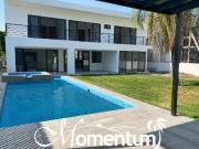 Espectacular Residencia Nueva en Venta en Lomas de...