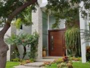 ESPECTACULAR VILLA AL LAGO DE VENTA EN ARRECIFE