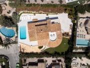 Espectacular villa con vistas al mar en venta en Jávea