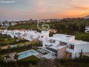 Espectaculares villas de diseño de 4 y 5 dormitorios en...