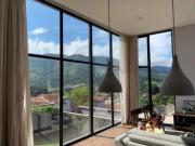 Espetacular Casa à Venda em Atibaia SP, Vila Petrópolis:...