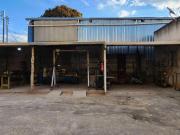 Espetacular casa com galpão e energia TRIFASICA em Betim